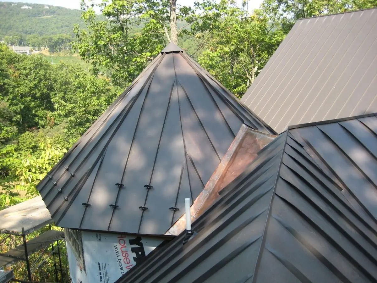 Professional Gutter Cleaning by Craftsman Roofing in Armstrong